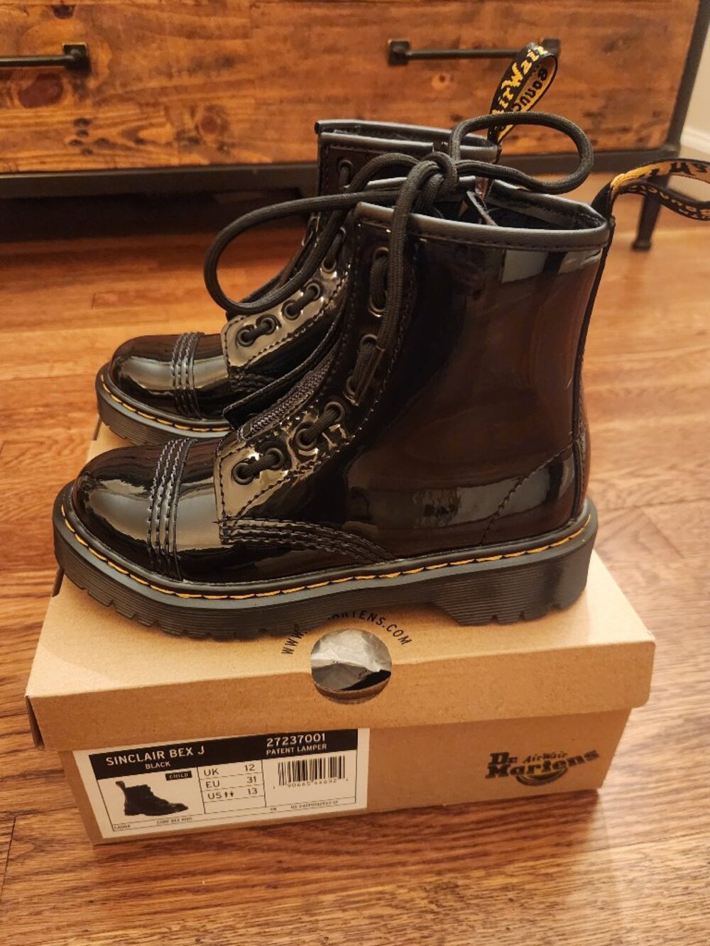 Dr. Martens Boots Kids NEW!